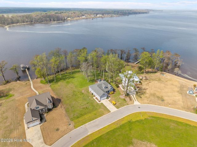 168 W Royal Way, Merry Hill, NC 27957