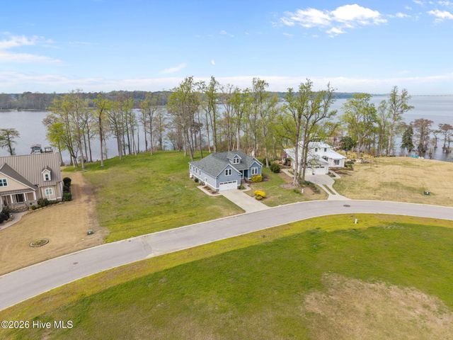 168 W Royal Way, Merry Hill, NC 27957