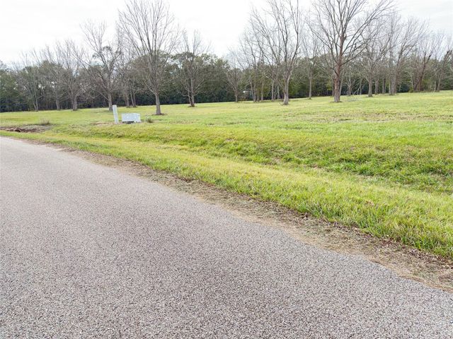 16834 Wrangler Road, Rosharon, TX 77583