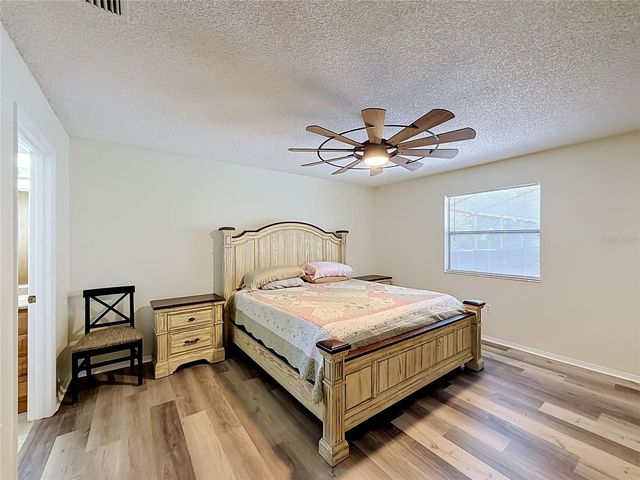 12505 WEDGEFIELD DRIVE, Grand Island, FL 32735