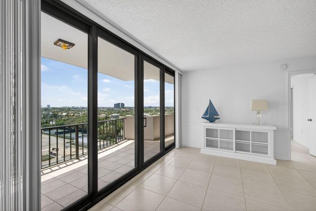 4200 N Ocean Drive 2-804, Singer Island, FL 33404