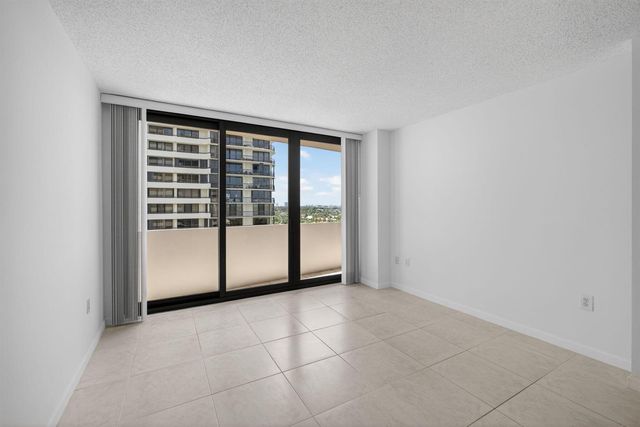 4200 N Ocean Drive 2-804, Singer Island, FL 33404