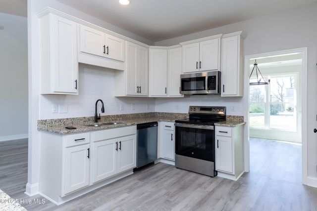 151 Cabin Creek Lane, Clinton, NC 28328