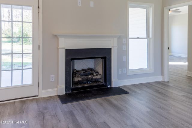 151 Cabin Creek Lane, Clinton, NC 28328