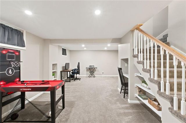13107 S Arapaho Drive, Olathe, KS 66062