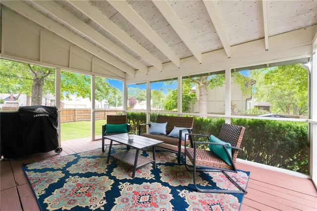 13107 S Arapaho Drive, Olathe, KS 66062