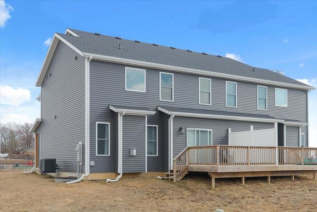 401 A Jenny Lane, Heyworth, IL 61745