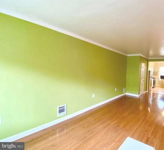 305 S LEHIGH ST, Baltimore, MD 21224