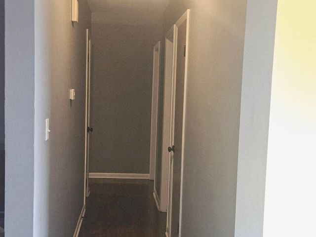 1241 W 56th Avenue, Merrillville, IN 46410