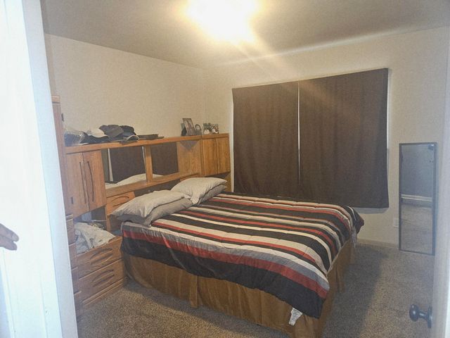 1241 W 56th Avenue, Merrillville, IN 46410