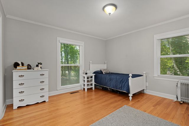 111 Riverpoint Road, Signal Mountain, TN 37377