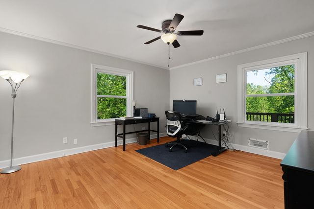 111 Riverpoint Road, Signal Mountain, TN 37377