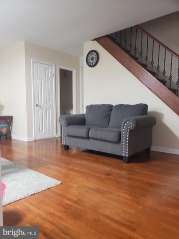 11872 BASILE RD, Philadelphia, PA 19154