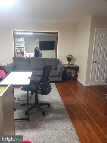 11872 BASILE RD, Philadelphia, PA 19154