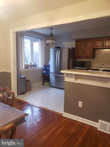 11872 BASILE RD, Philadelphia, PA 19154