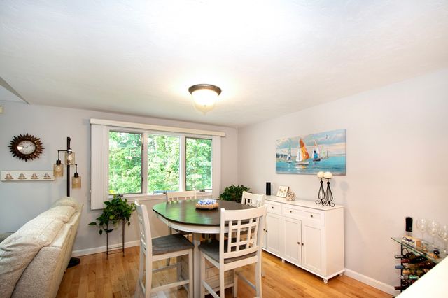 51 Portside Dr 51, Mashpee, MA 02649