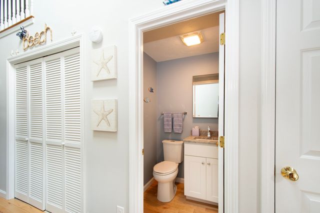 51 Portside Dr 51, Mashpee, MA 02649