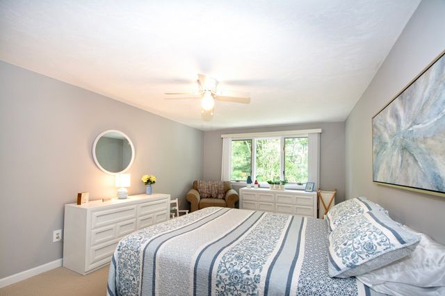 51 Portside Dr 51, Mashpee, MA 02649