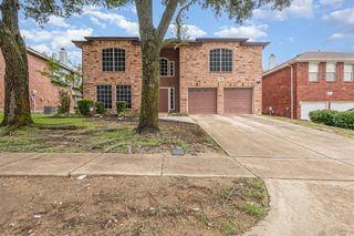 213 Rainsong Drive, Cedar Hill, TX 75104