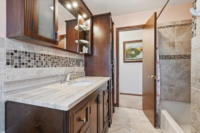 1648 MADISON Avenue, Council Bluffs, IA 51503