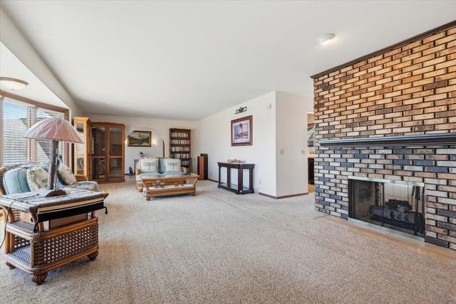 1648 MADISON Avenue, Council Bluffs, IA 51503