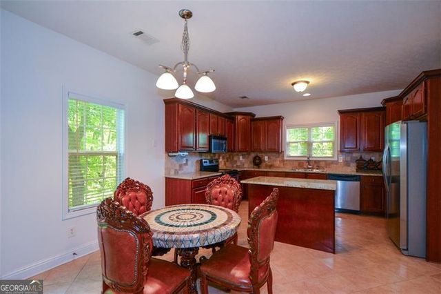 7052 Camp Falls Court W, Winston, GA 30187