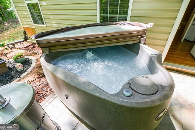 7052 Camp Falls Court W, Winston, GA 30187