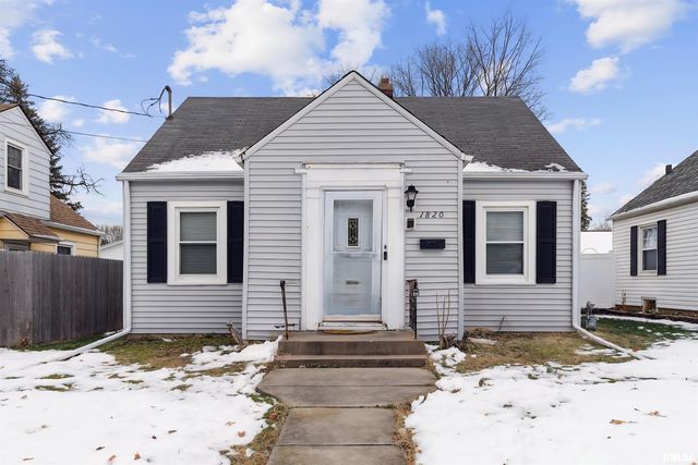 1820 33RD Street, Moline, IL 61265