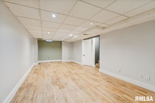 1820 33RD Street, Moline, IL 61265