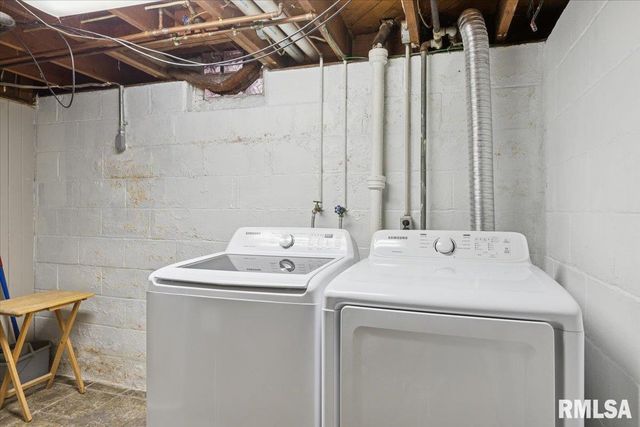 1820 33RD Street, Moline, IL 61265