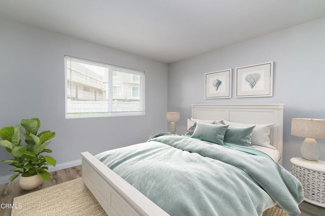 257 E Surfside Drive, Port Hueneme, CA 93041
