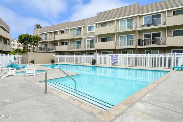 257 E Surfside Drive, Port Hueneme, CA 93041