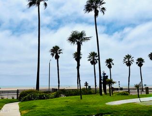 257 E Surfside Drive, Port Hueneme, CA 93041
