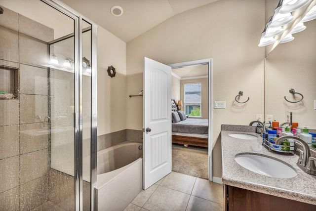 7320 Bandera Ranch TRL B, Austin, TX 78750