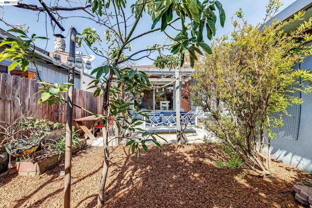 845 Dolores Ave, San Leandro, CA 94577