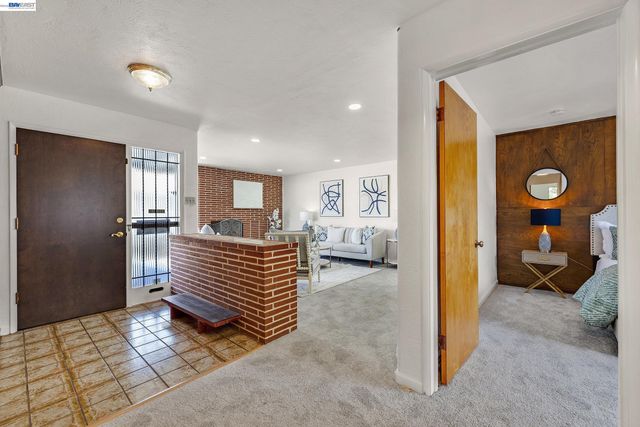 845 Dolores Ave, San Leandro, CA 94577