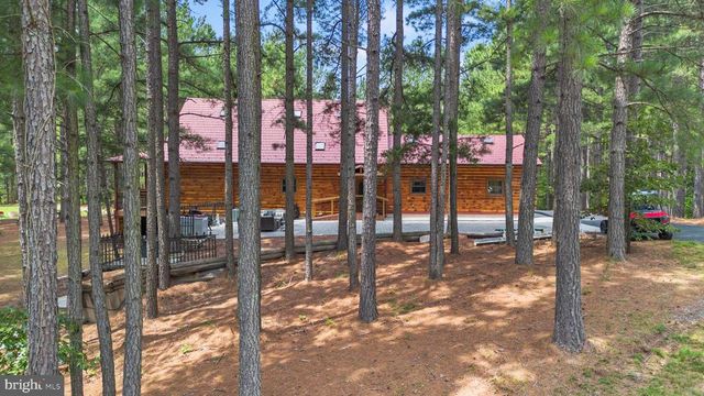 362 DELL PERKINS RD, Louisa, VA 23093