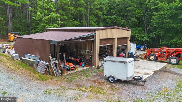 362 DELL PERKINS RD, Louisa, VA 23093