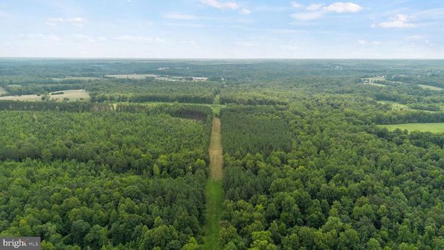 362 DELL PERKINS RD, Louisa, VA 23093