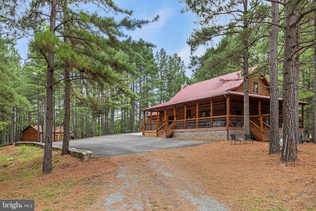 362 DELL PERKINS RD, Louisa, VA 23093