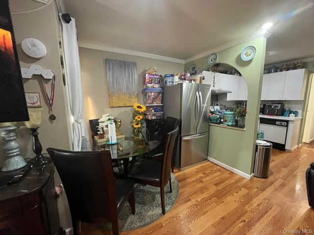 354 Beachview Street, Copiague, NY 11726