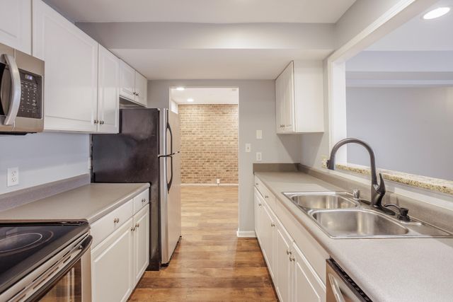 400 Hill Street, 403, Fort Thomas, KY 41075