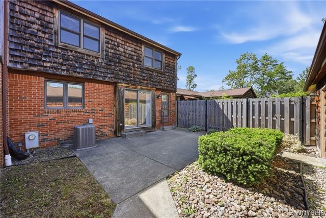 144 Wedgewood Drive 144, Amherst, NY 14221