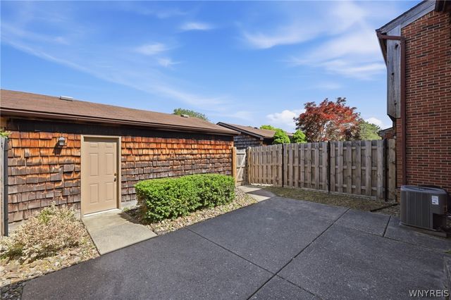 144 Wedgewood Drive 144, Amherst, NY 14221