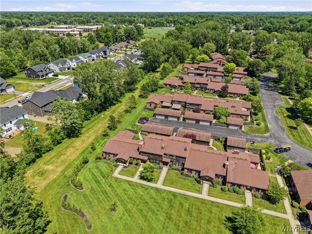 144 Wedgewood Drive 144, Amherst, NY 14221