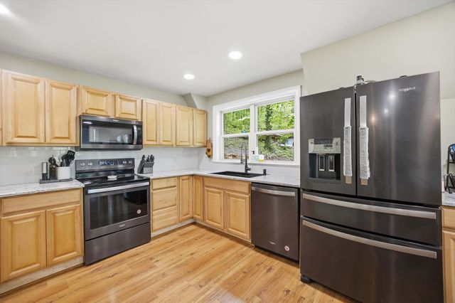 207 County Road 90, Riceville, TN 37370