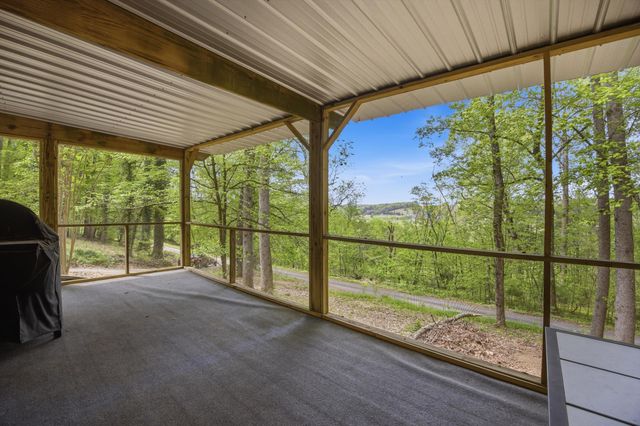 207 County Road 90, Riceville, TN 37370