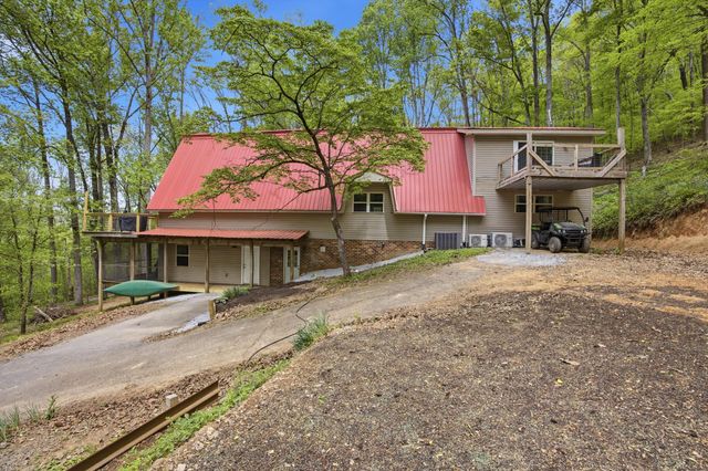 207 County Road 90, Riceville, TN 37370