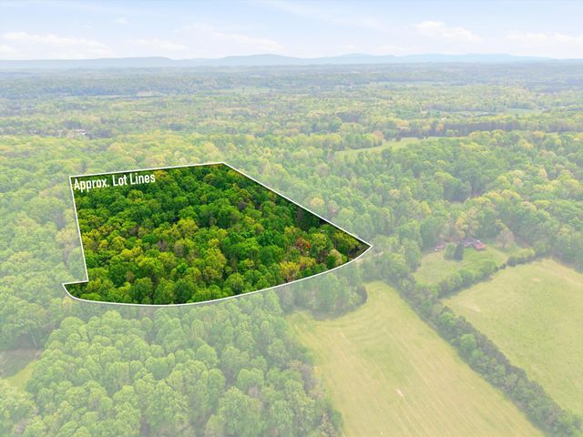 207 County Road 90, Riceville, TN 37370