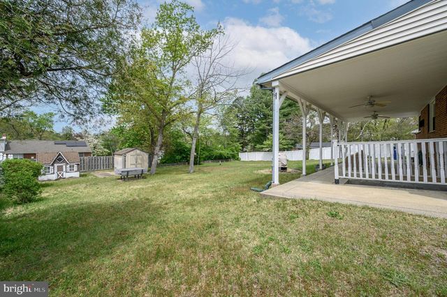 6 SUNSET DR, Voorhees, NJ 08043